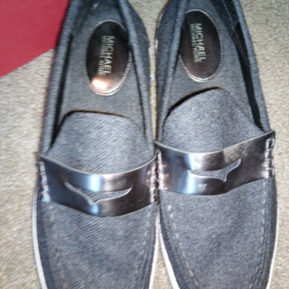 Michael Kors - Picture 1 of 2